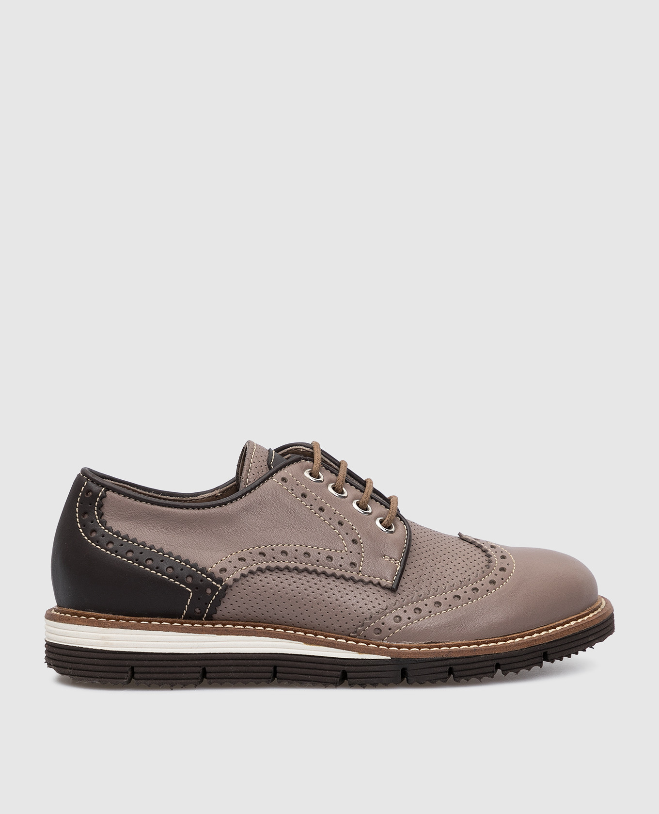 Children's leather brogues with emblem