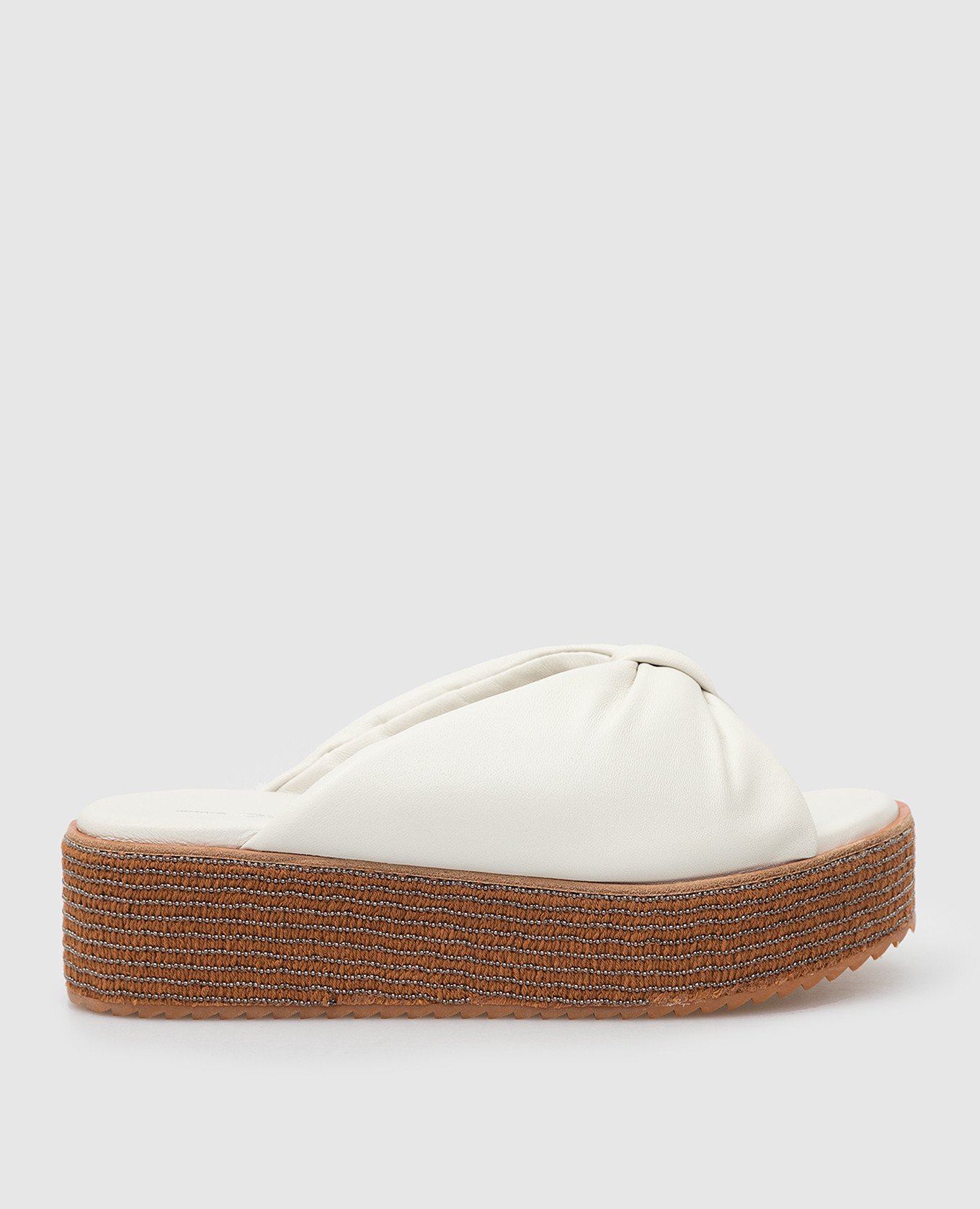 White leather slippers with monili
