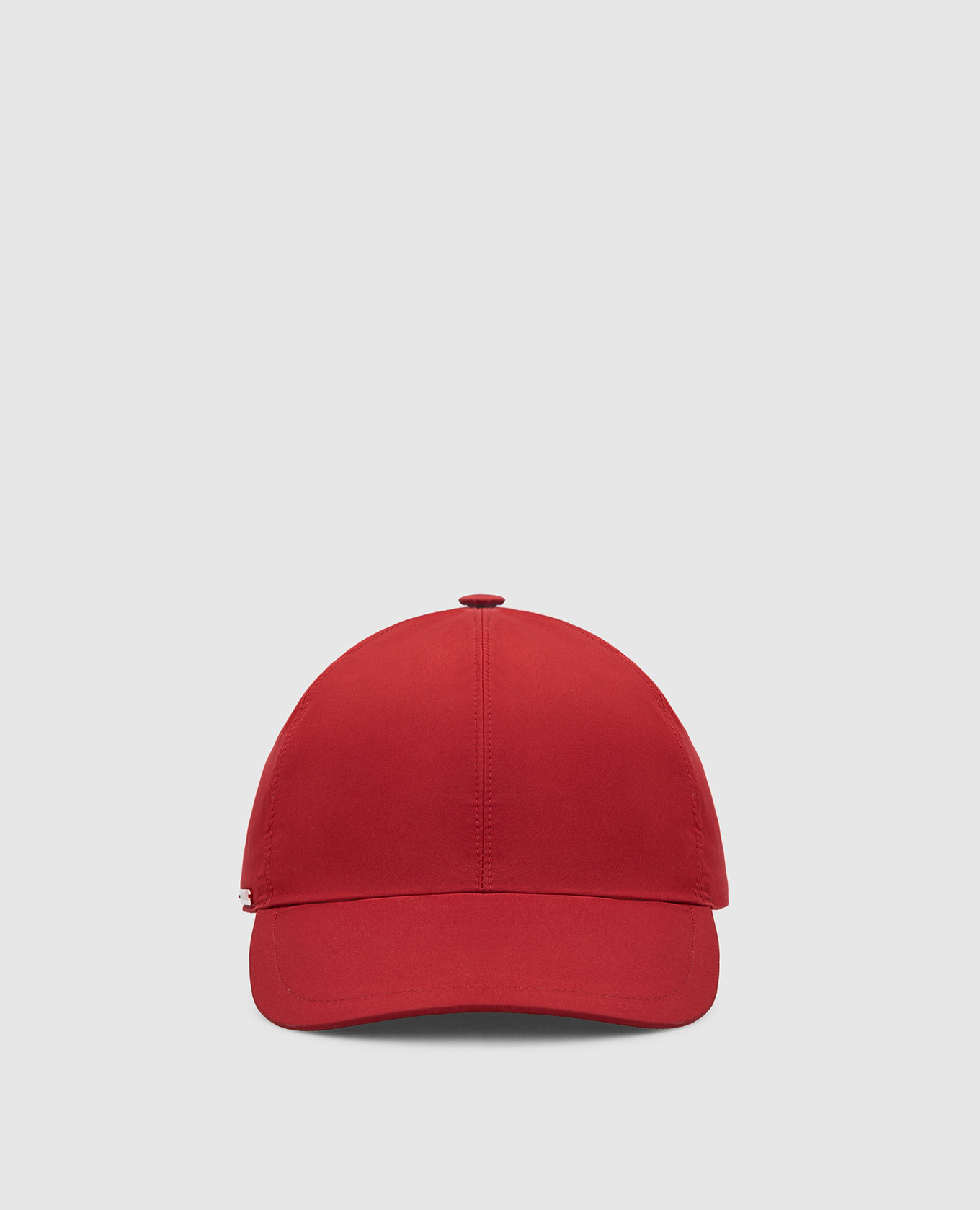 Красная кепка