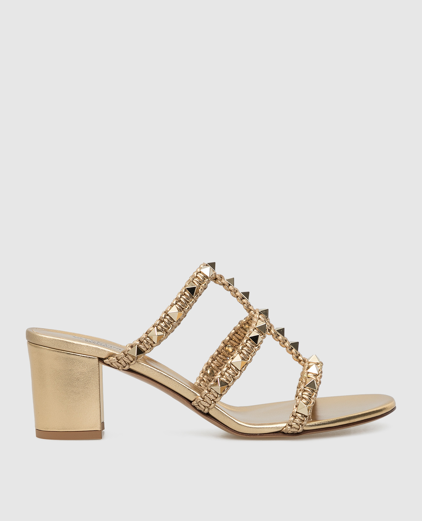 

Босоножки "Rockstud" с плетеной кожей наппа, Золотистый, Босоножки