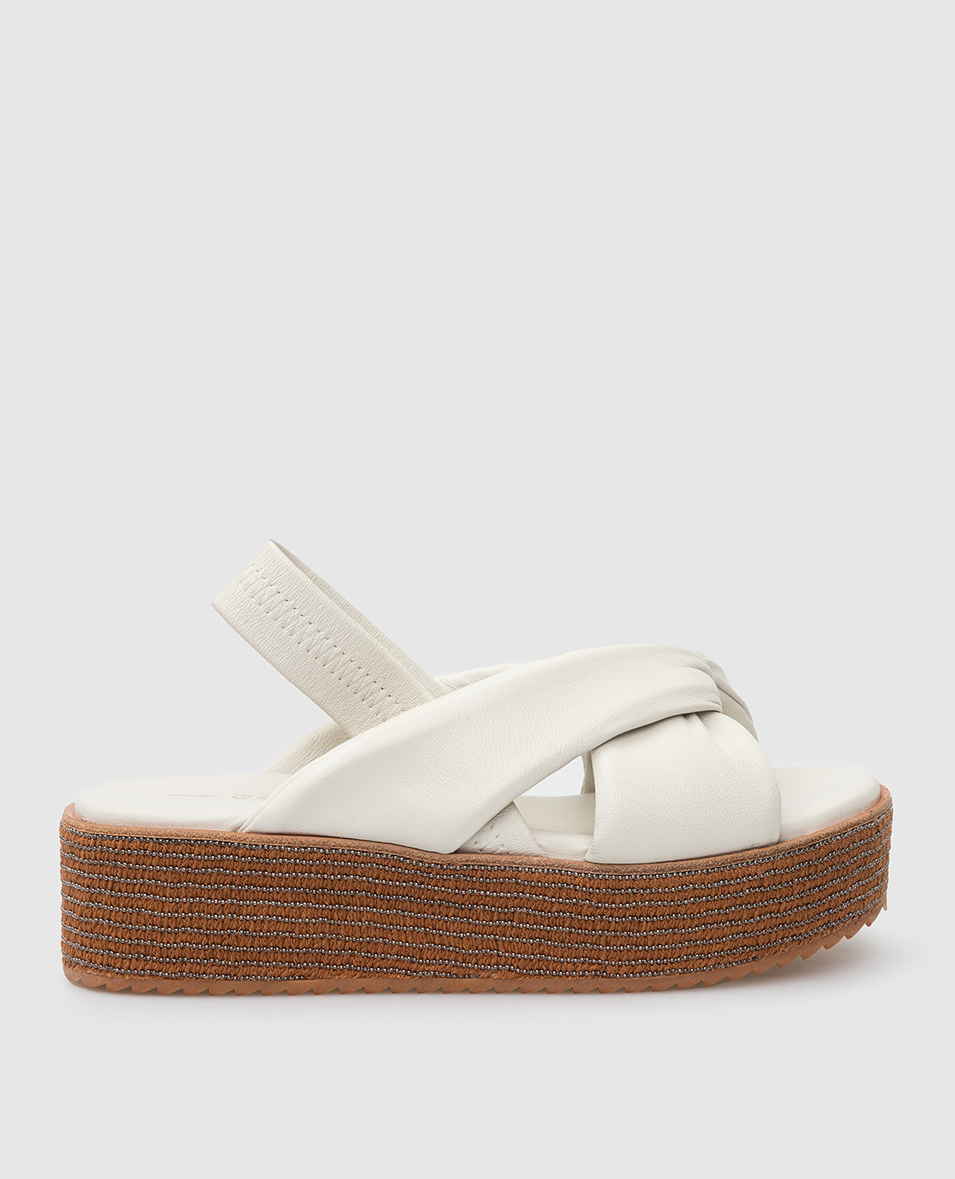 White leather sandals on a voluminous sole with monili