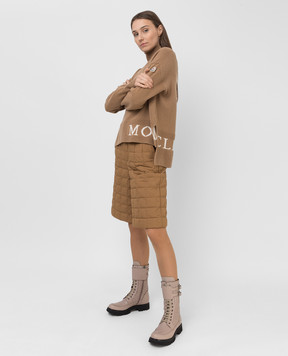 Moncler Стьобані пухові бермуди 2B00003595A2