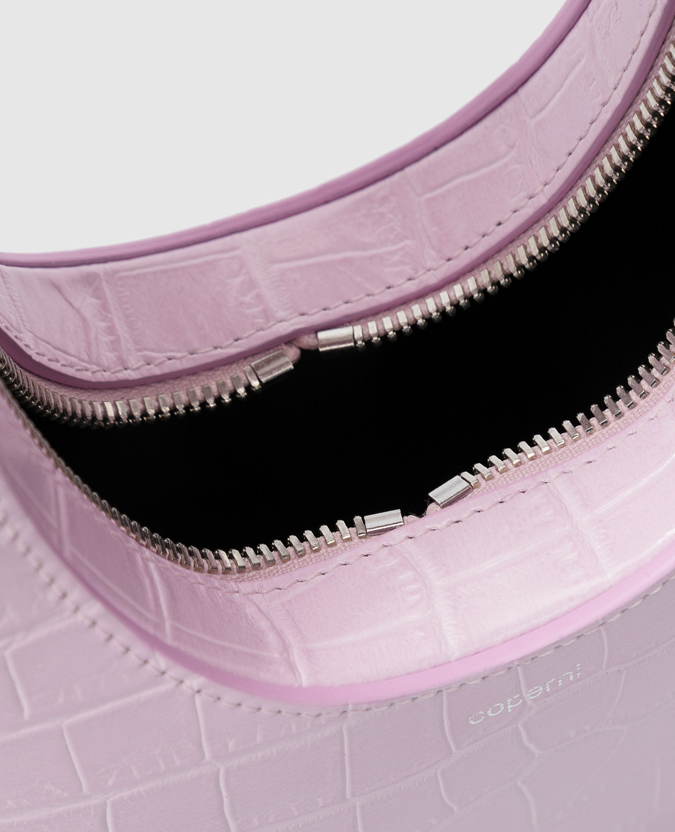Coperni Розовая сумка Baby Swipe из кожи крокодила COPF21BA01BIS400 изображение 4