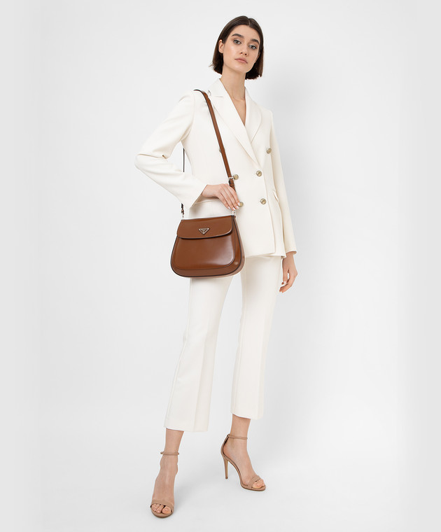 Prada - Коричневая кожаная сумка-мессенджер Cleo 1BD316ZO6 купить