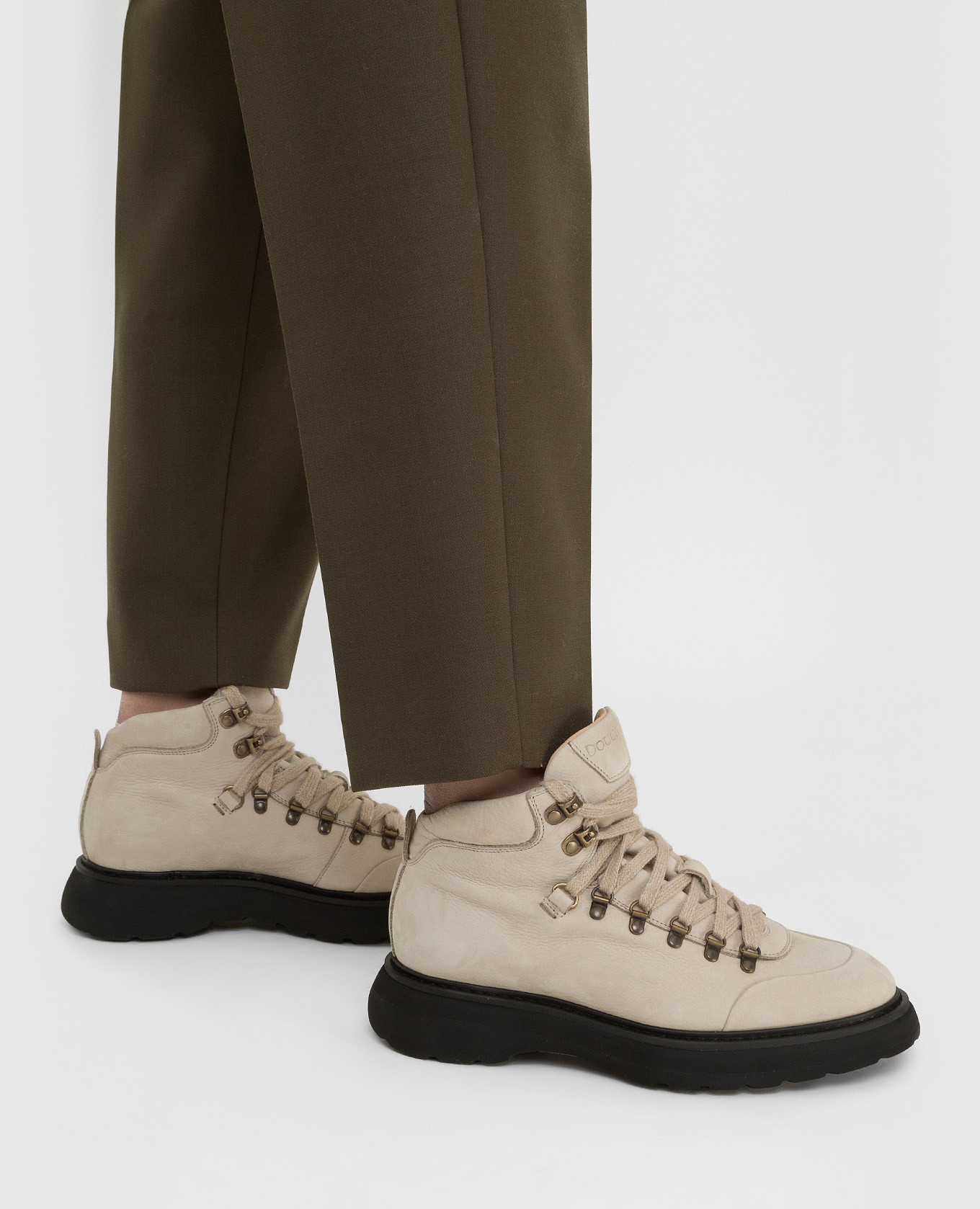 Doucal's Светло-бежевые кожаные ботинки на меху DD8510STOCUM200 изображение 2