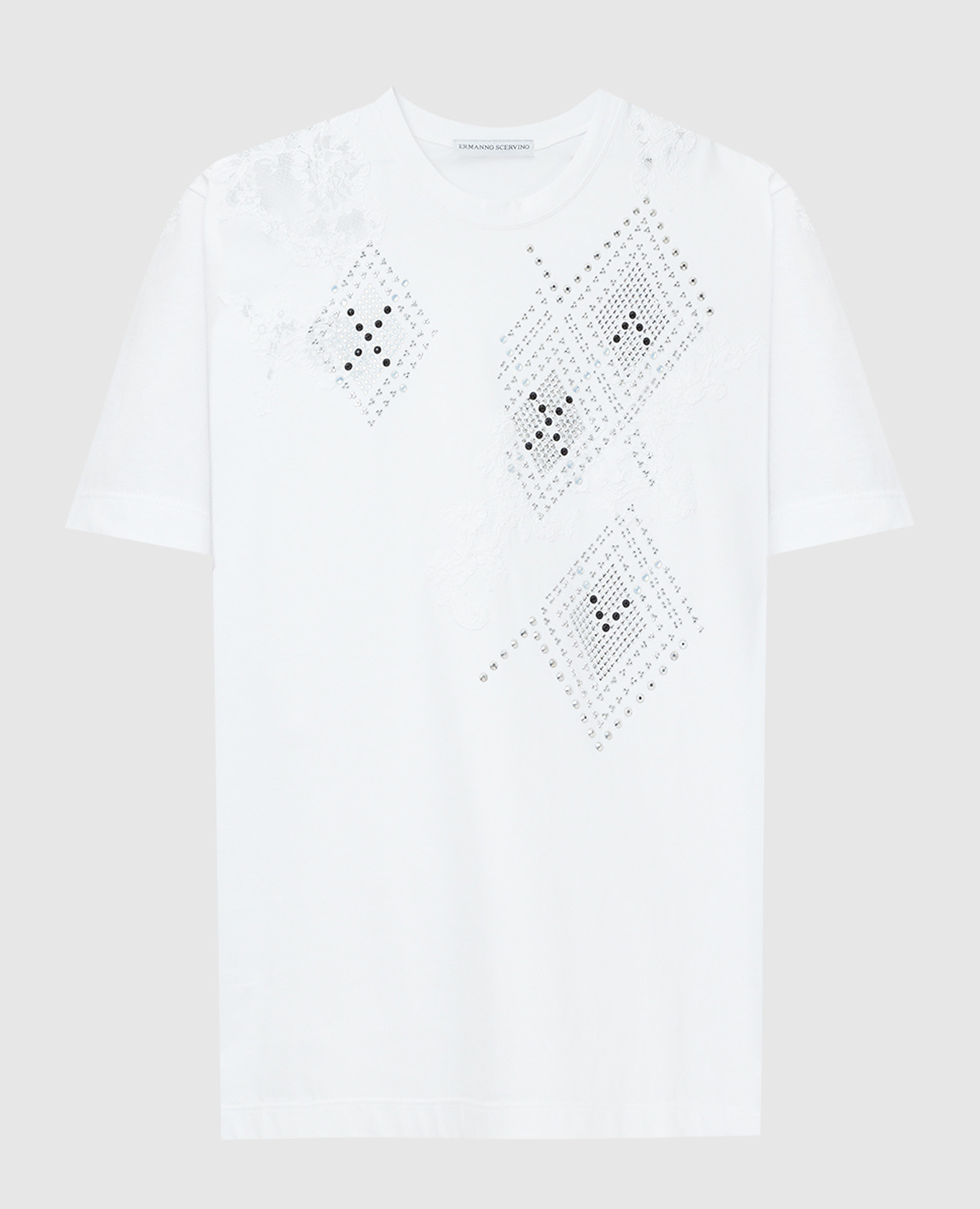 Белая футболка с кристаллами и кружевом