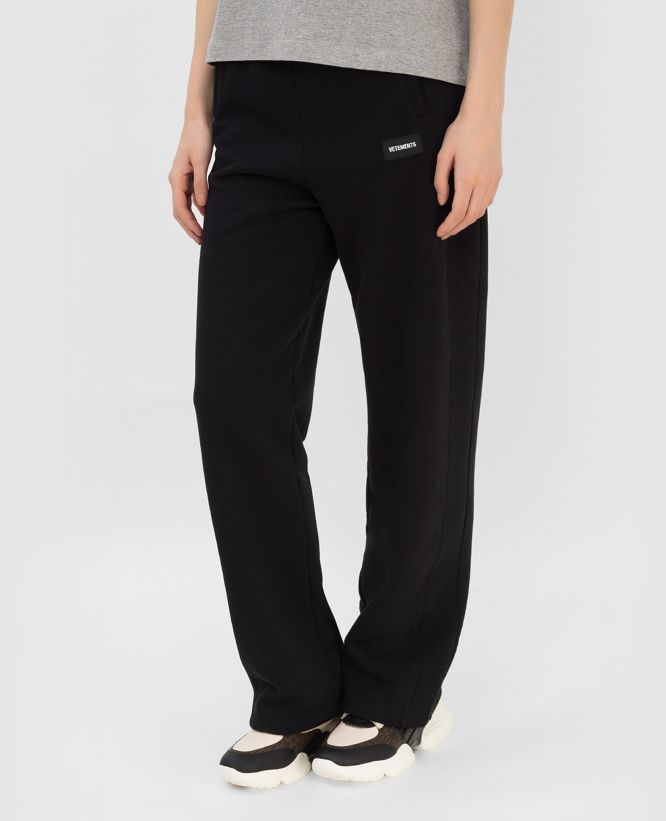 Vetements Черные спортивные брюки с логотипом UE52PA150Bw изображение 3