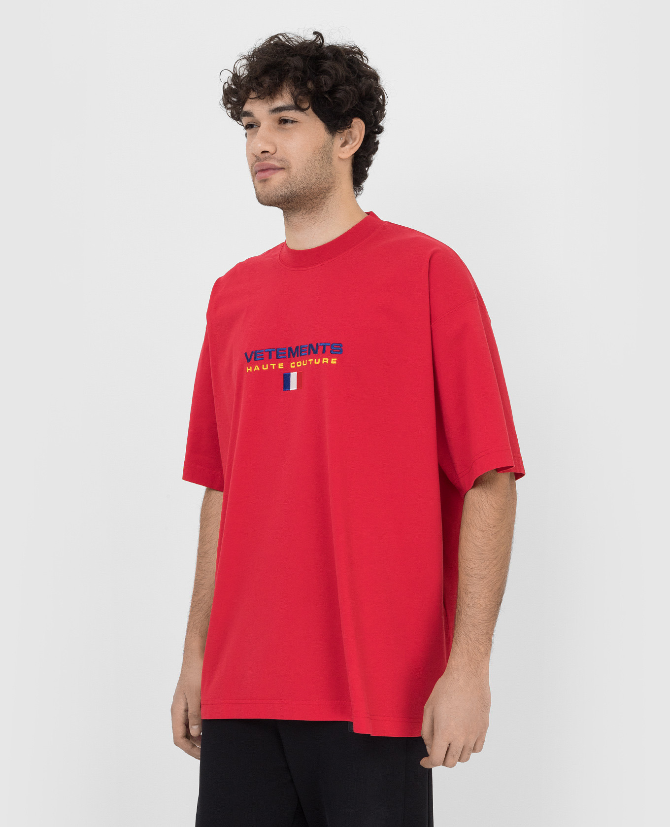 Vetements Красная футболка с вышивкой логотипа UE52TR240R изображение 3