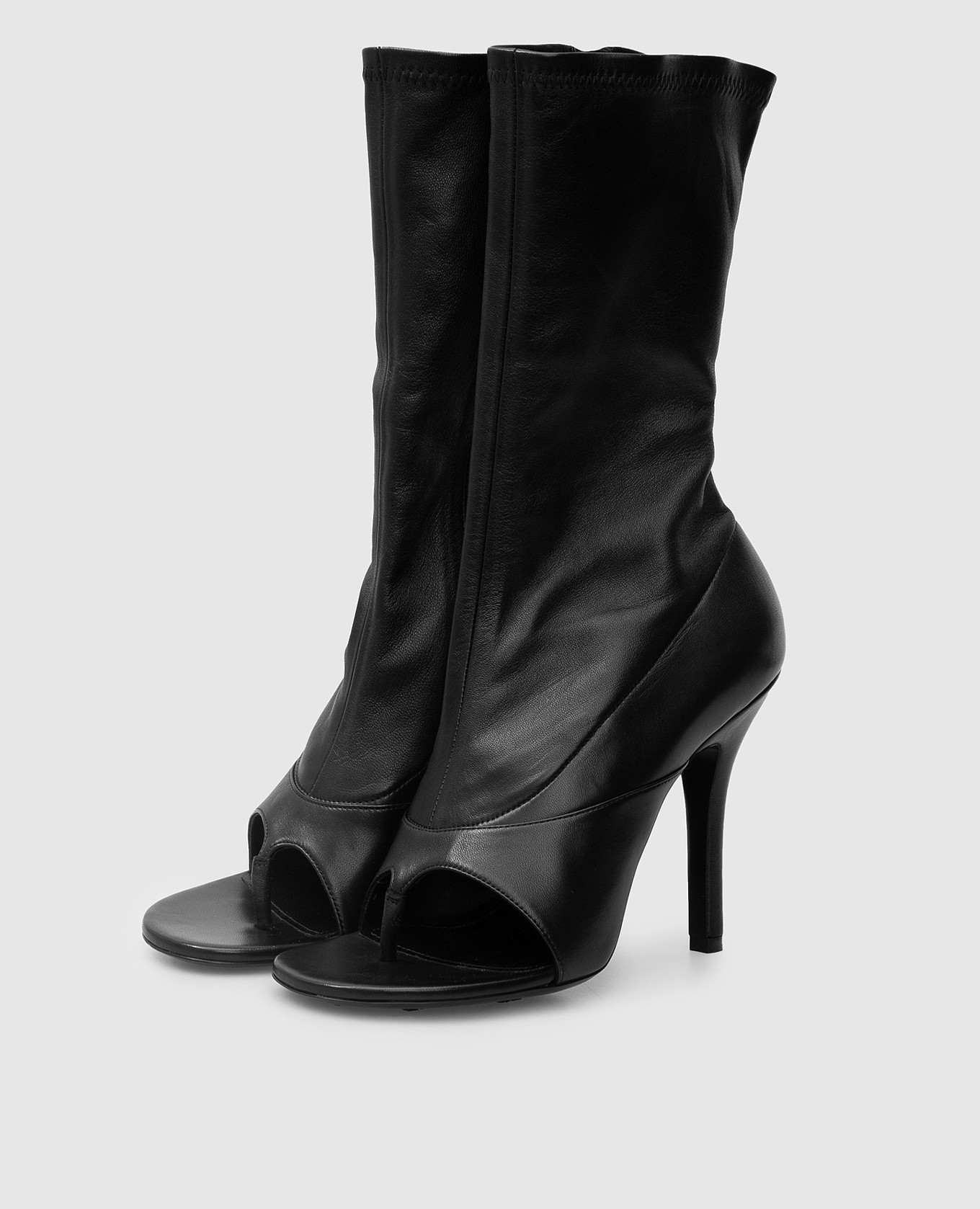 Givenchy Черные кожаные ботильоны Two Toes BE701PE13P изображение 3