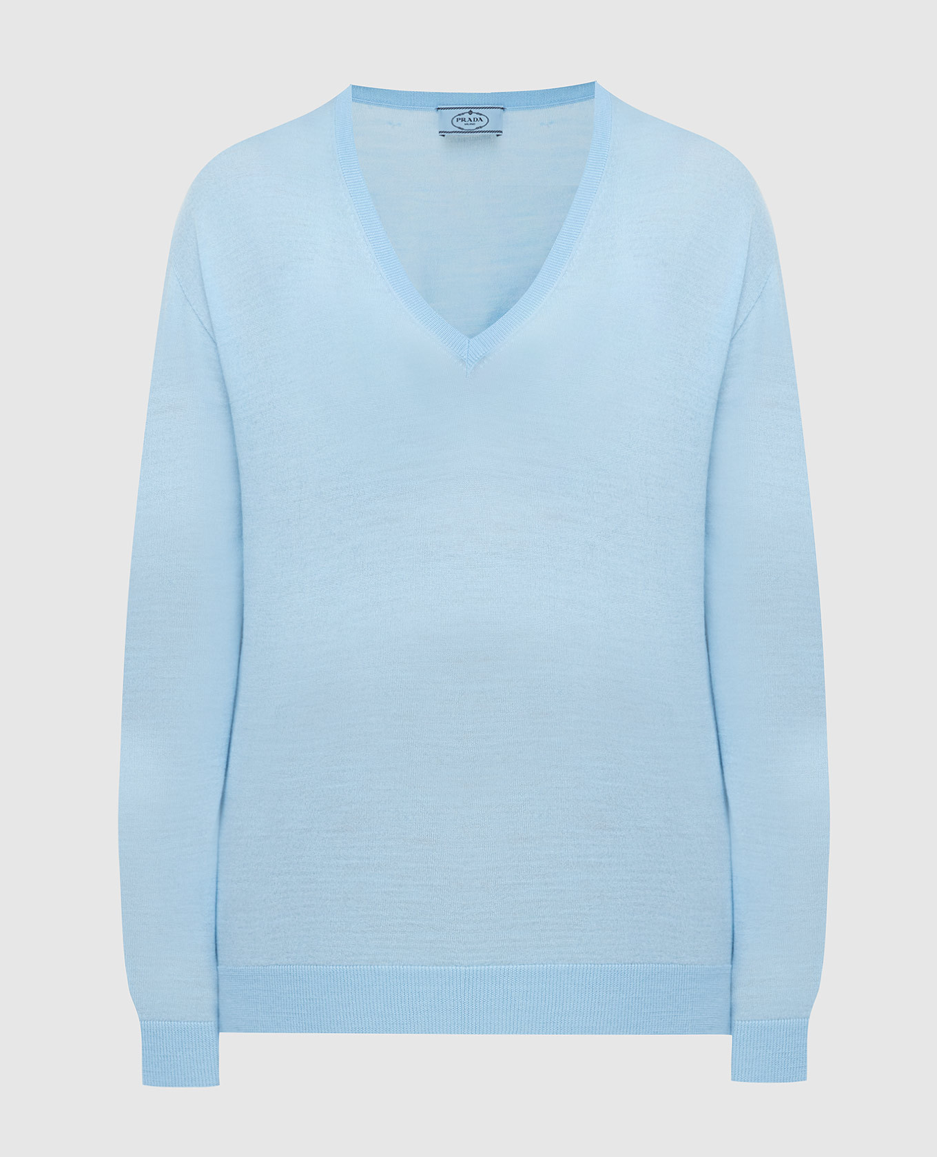 Голубой пуловер из шерсти