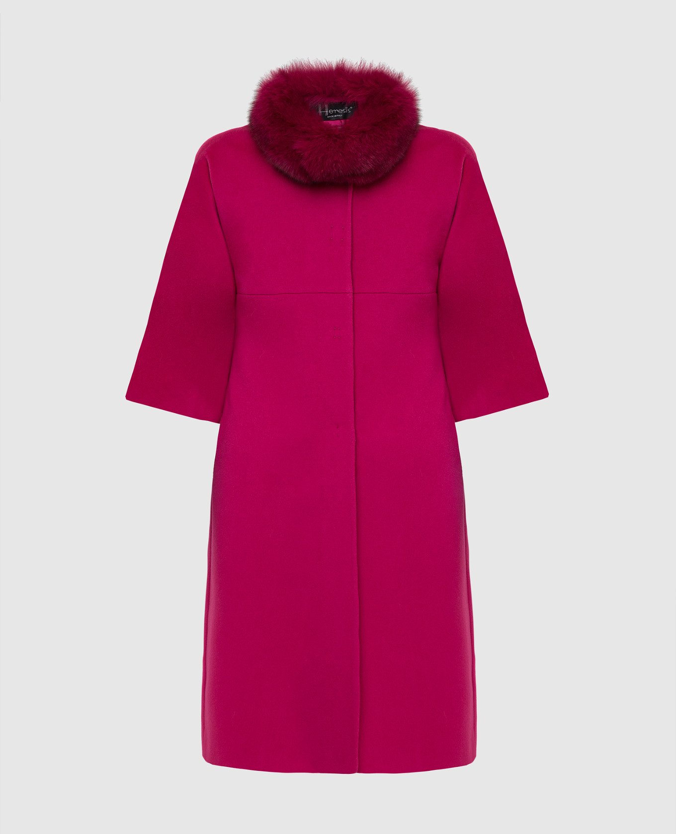 Розовое пальто из шерсти
