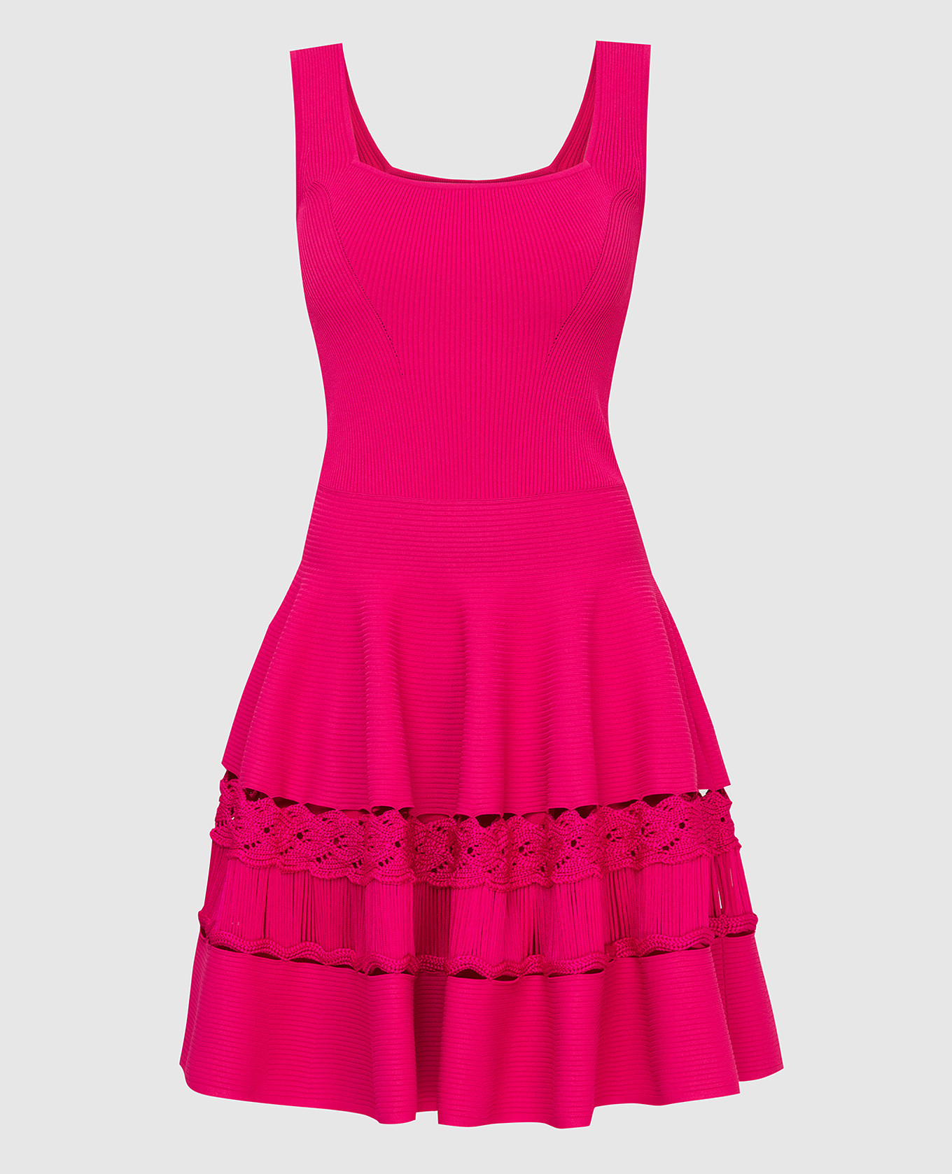Розовое платье Alexander McQueen